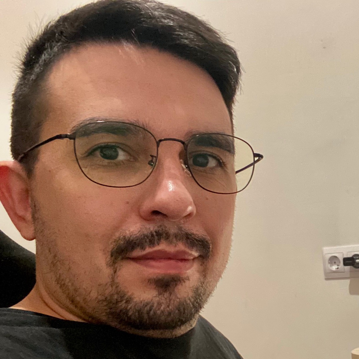 Станислав Андреев