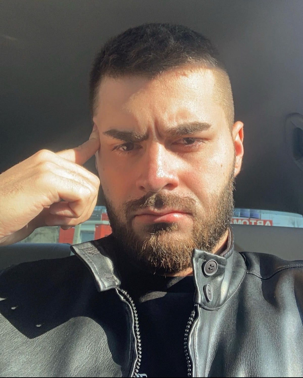 Алексей Бусин