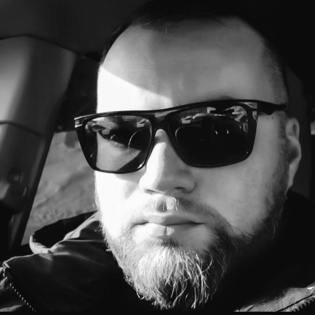 Григорий Новиков