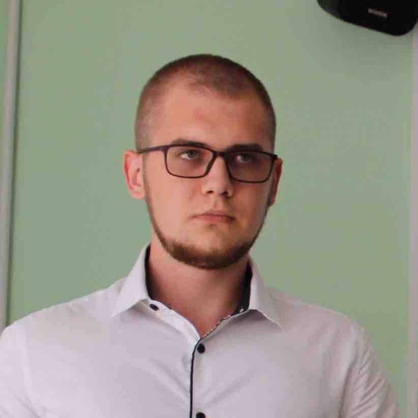 Денис Савочкин