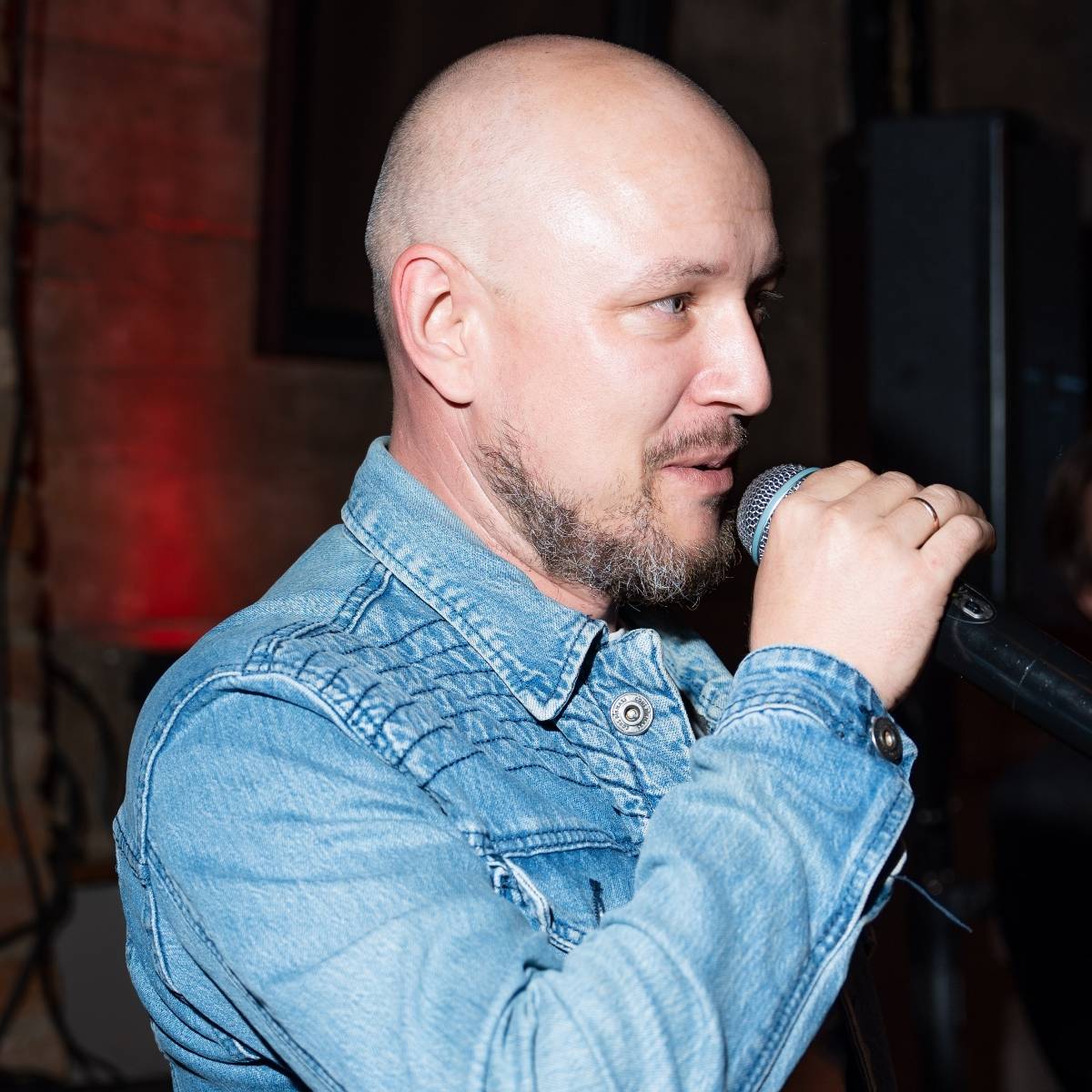 Руслан Абузяров