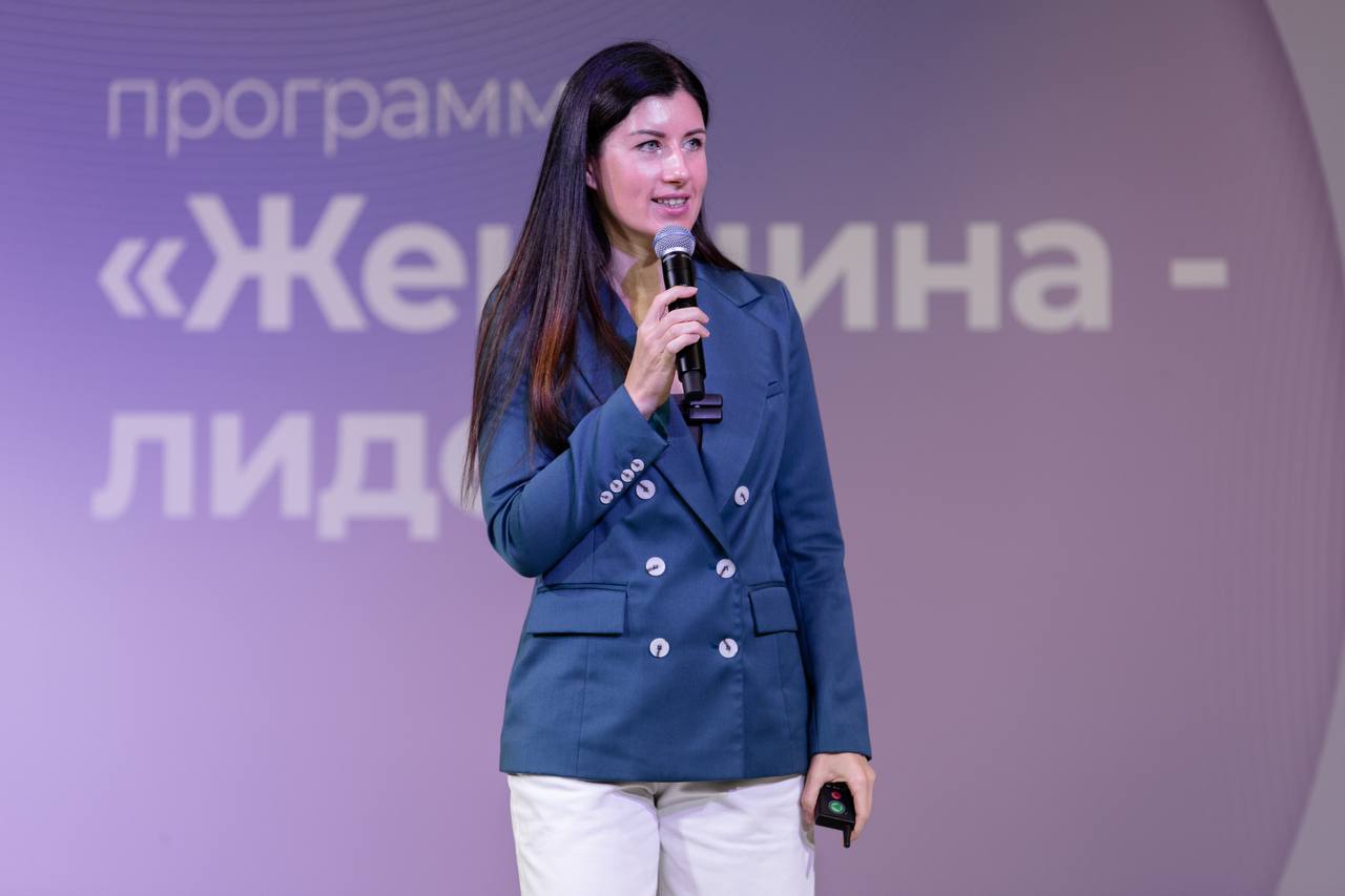 Хотите, чтобы 2025 стал годом прорыва для вашего бренда?
Тогда начинать нужно прямо сейчас | Сетка — социальная сеть от hh.ru