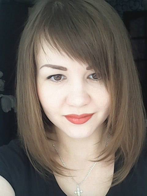 Елена Маколова