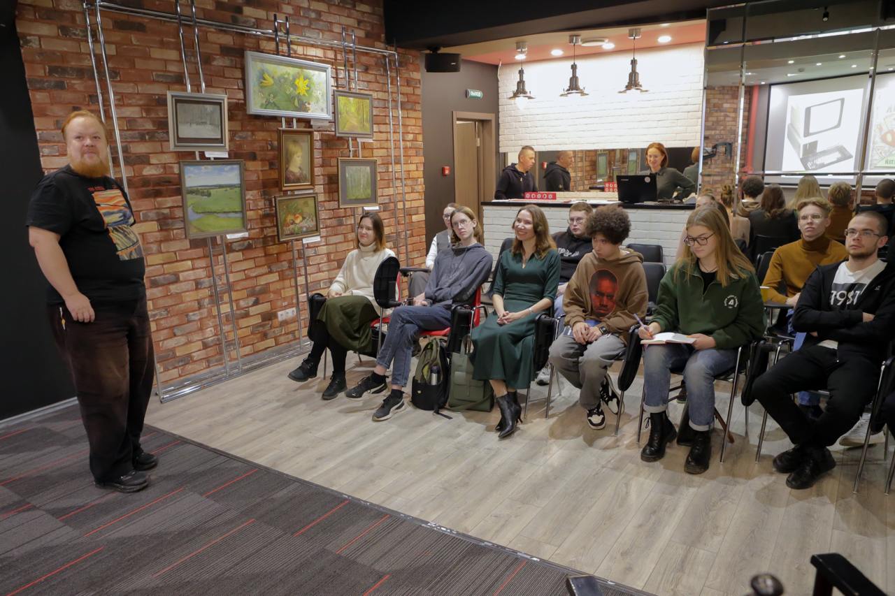 29 ноября в Постоянном представительстве Главы Удмуртской Республики прошёл вечер искусственного интеллекта | Сетка — социальная сеть от hh.ru