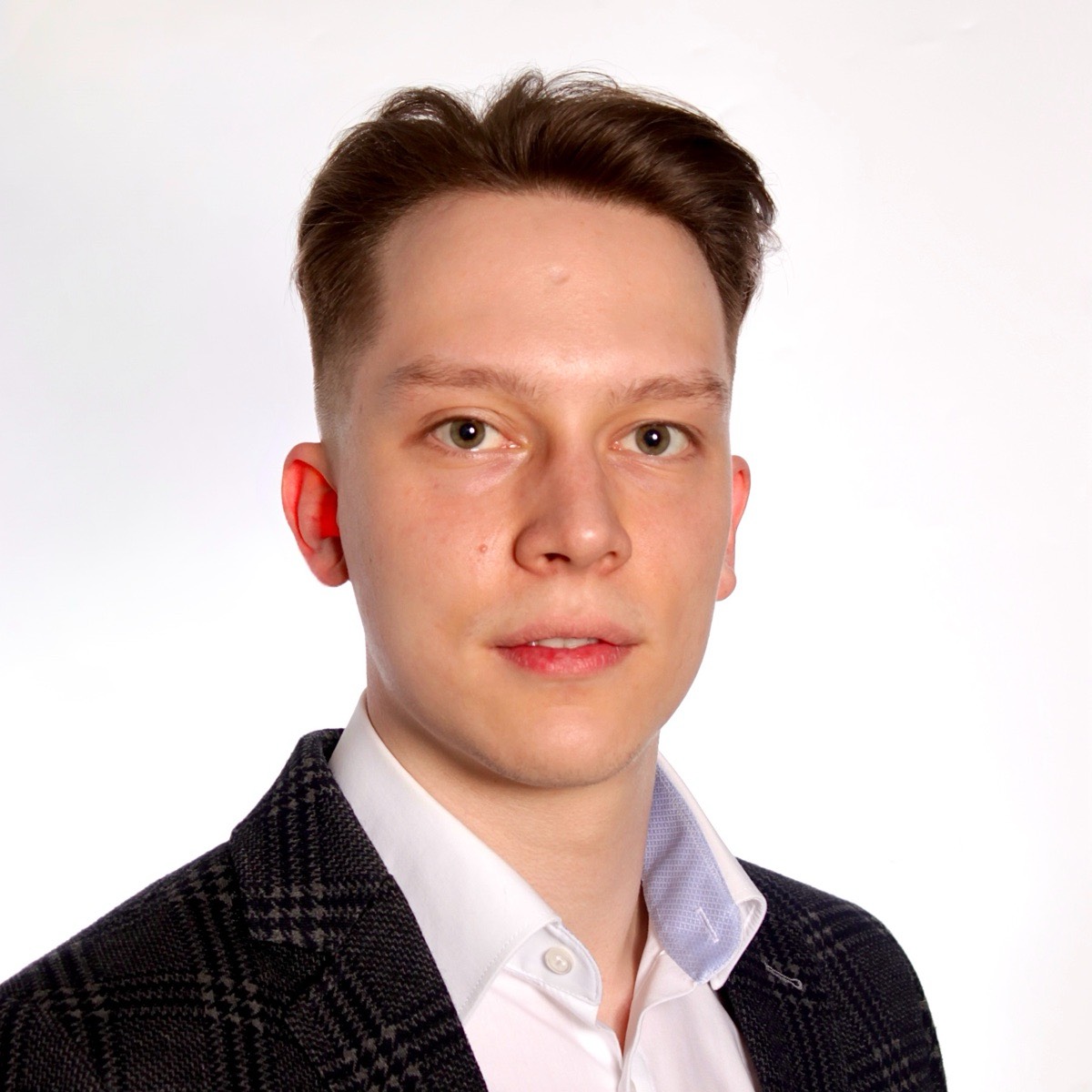 Илья Сучков