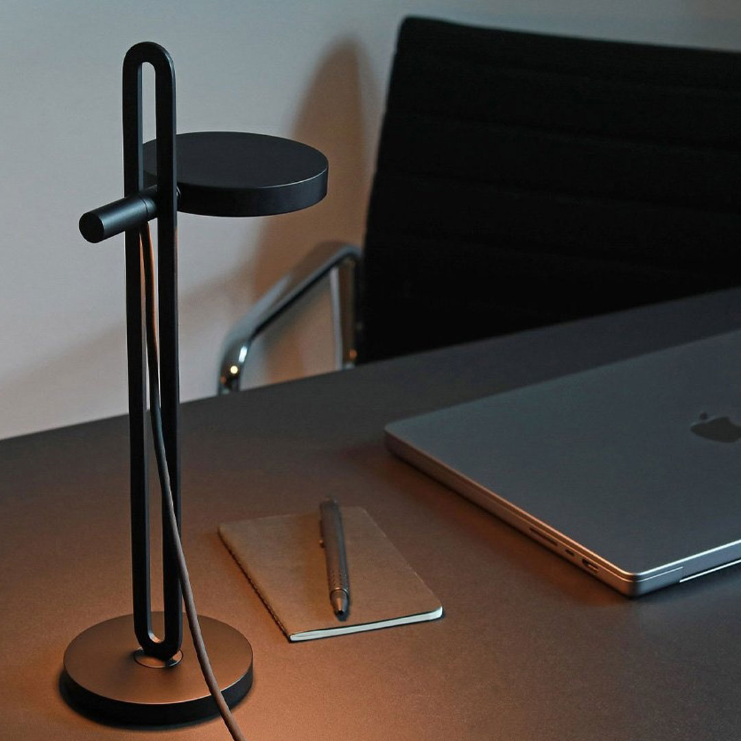 #3x3: Рельс
Echo @ Simon Busse
H3 Table @ SFSO
Piú Modular @ Maximilian Helmut
#product #formfactor | Сетка — социальная сеть от hh.ru