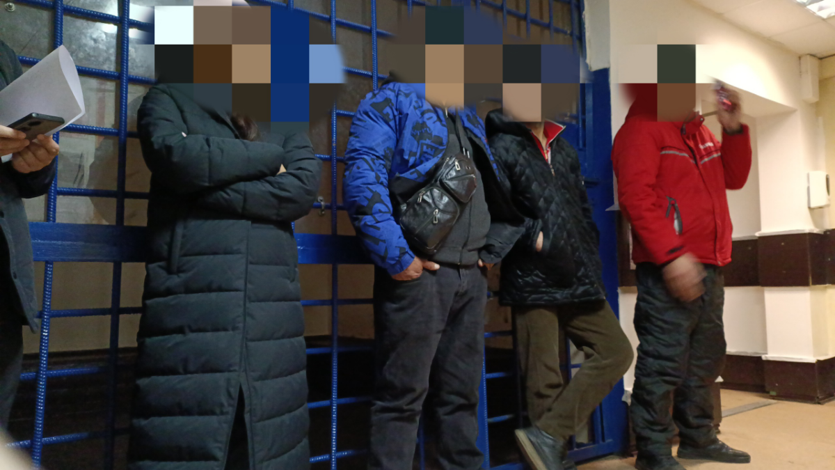 Утеря документов  
Если вы потеряли документ, в первую очередь необходимо обратиться в отделение МВД по месту регистрации или жительства с заявлением об утере | Сетка — социальная сеть от hh.ru