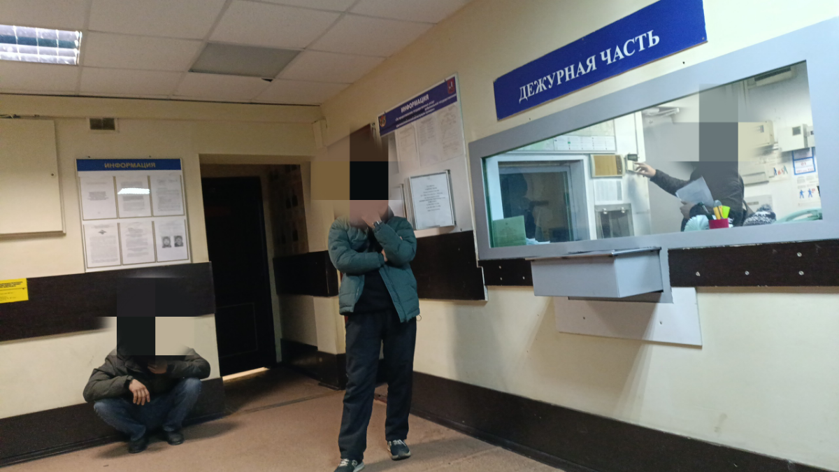 Утеря документов  
Если вы потеряли документ, в первую очередь необходимо обратиться в отделение МВД по месту регистрации или жительства с заявлением об утере | Сетка — социальная сеть от hh.ru