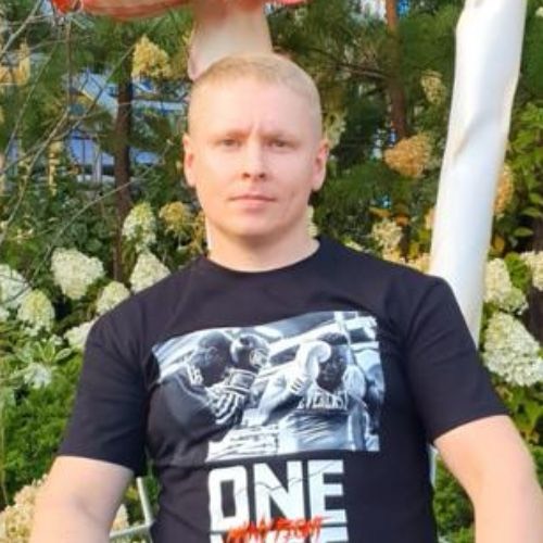 Александр Белов