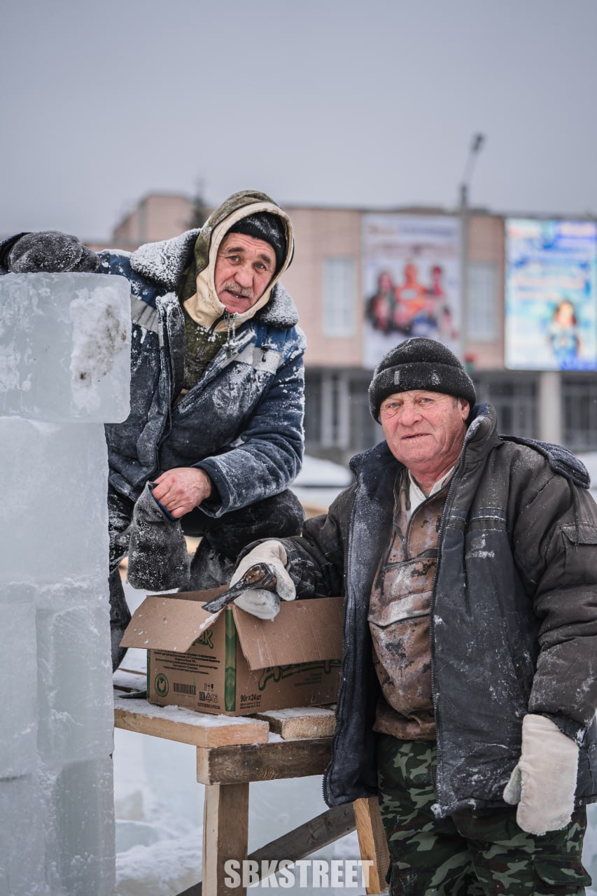 Снегурек ❄- покажите ему фотки кто знает их🙂❤️ sbkstreet | 🔵дать буст каналу | Сетка — социальная сеть от hh.ru