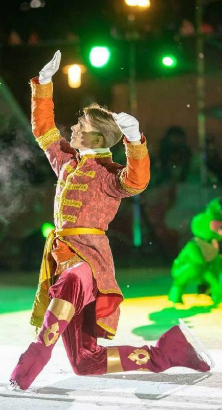 🎭Бесплатные показы ледового спектакля «Сказки на льду» Евгения Плющенко❣️7 декабря в 17:00
➡️Вход свободный
🚌Дмитров, ул | Сетка — социальная сеть от hh.ru