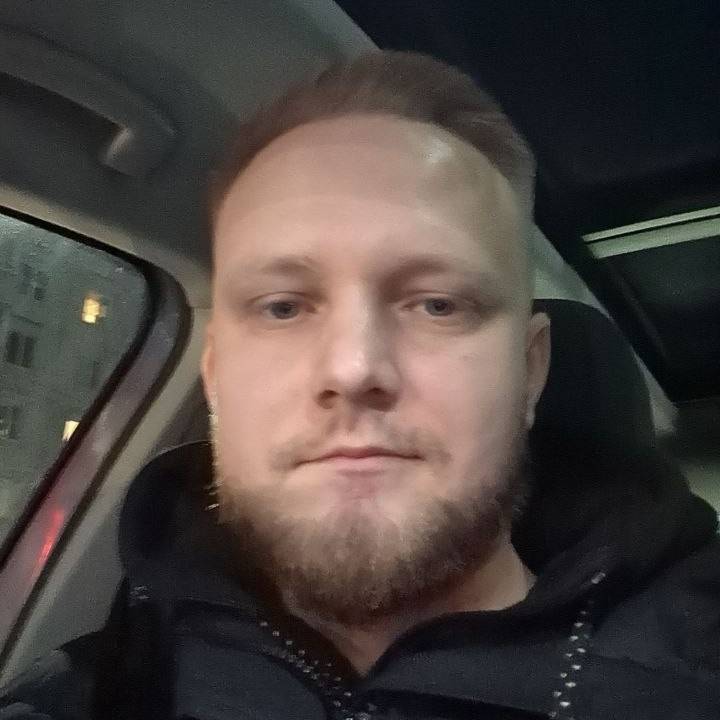 Артём Азарьев | Сетка — социальная сеть от hh.ru