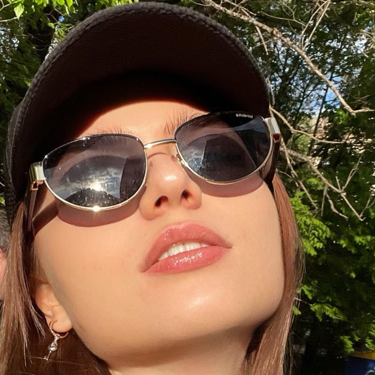 Лиза Лаки