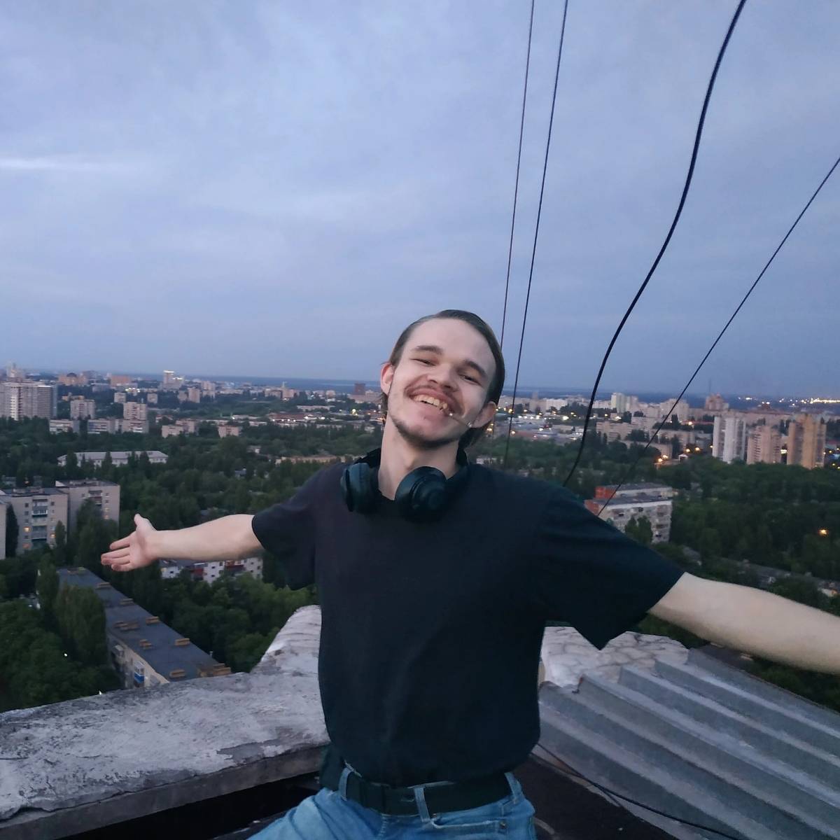 Илья Манохин