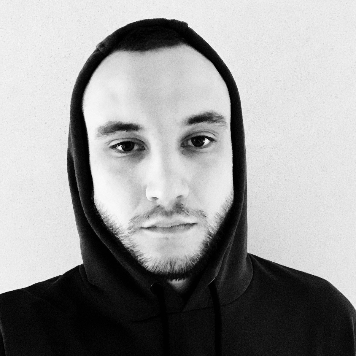 Макс Батраченко