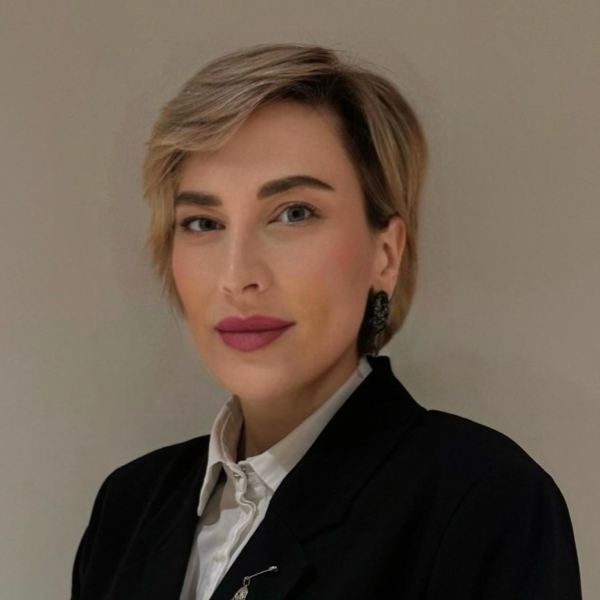 Елена Тарханова | Сетка — социальная сеть от hh.ru