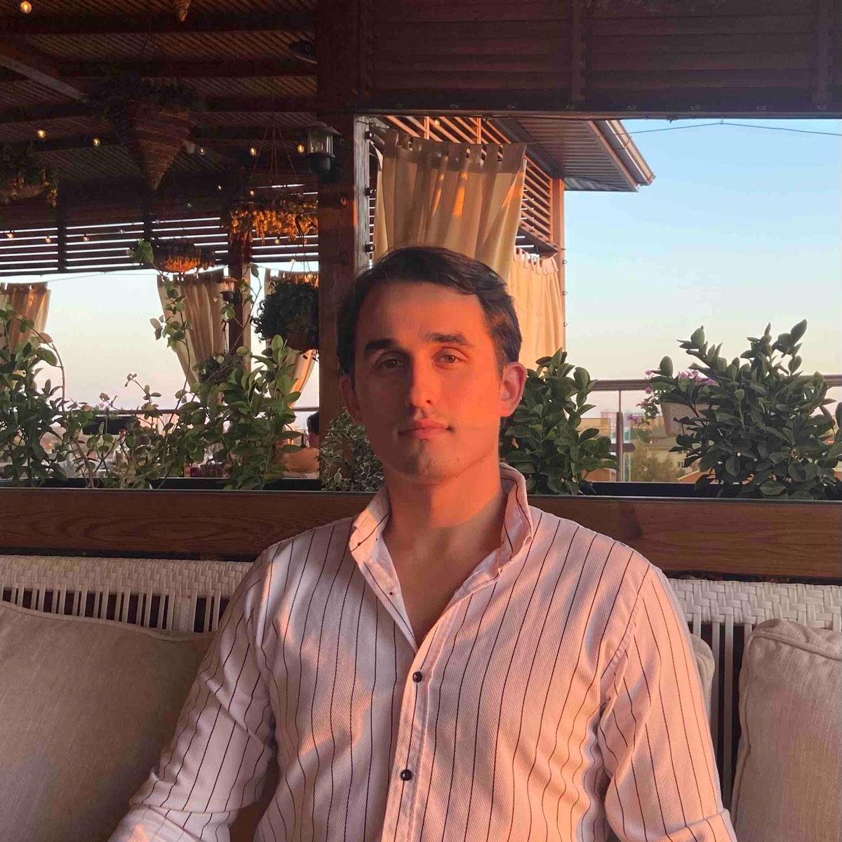 Евгений Рябов