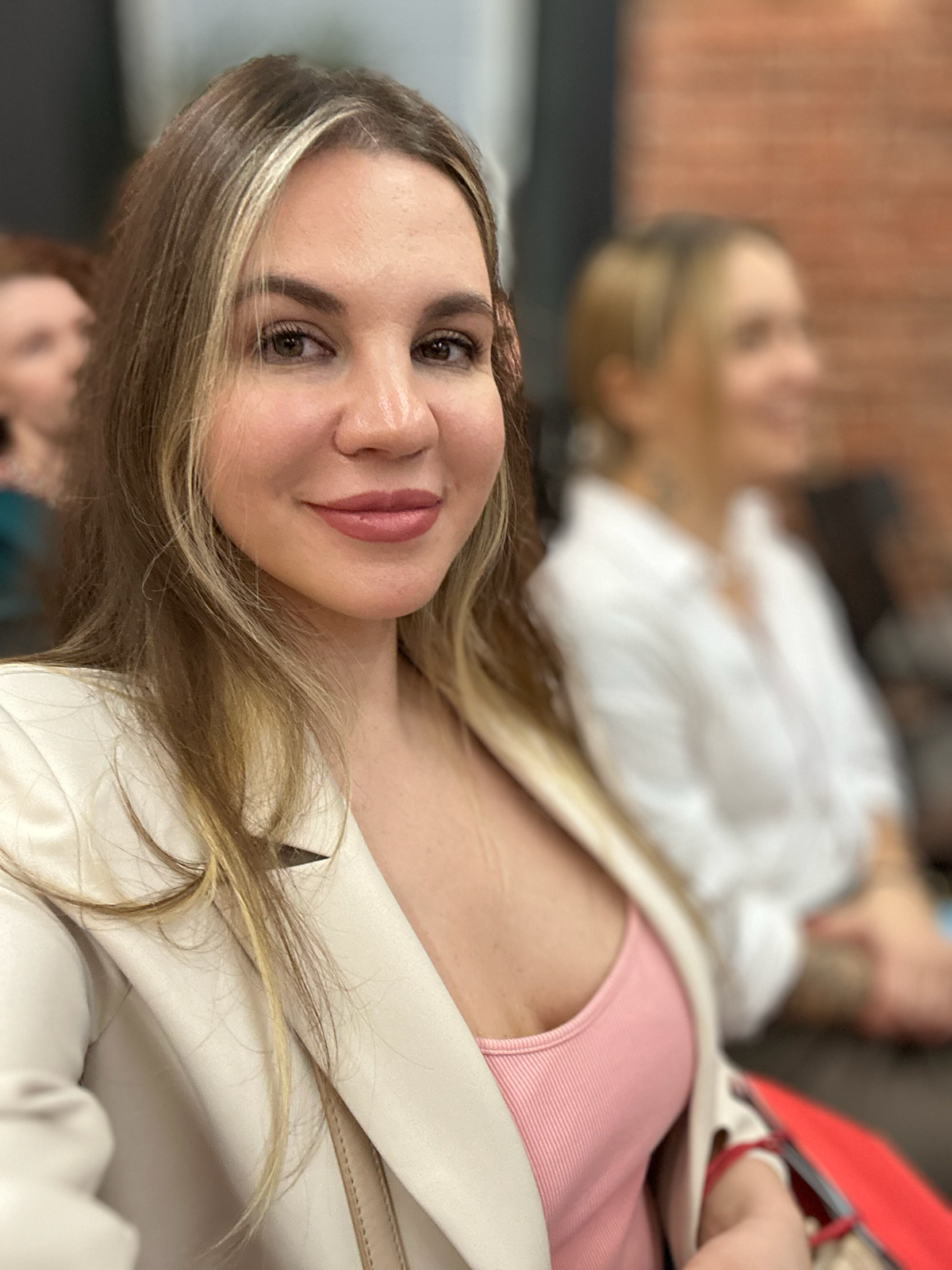 "Хотите, чтобы ваш бизнес приносил стабильные сделки | Сетка — социальная сеть от hh.ru