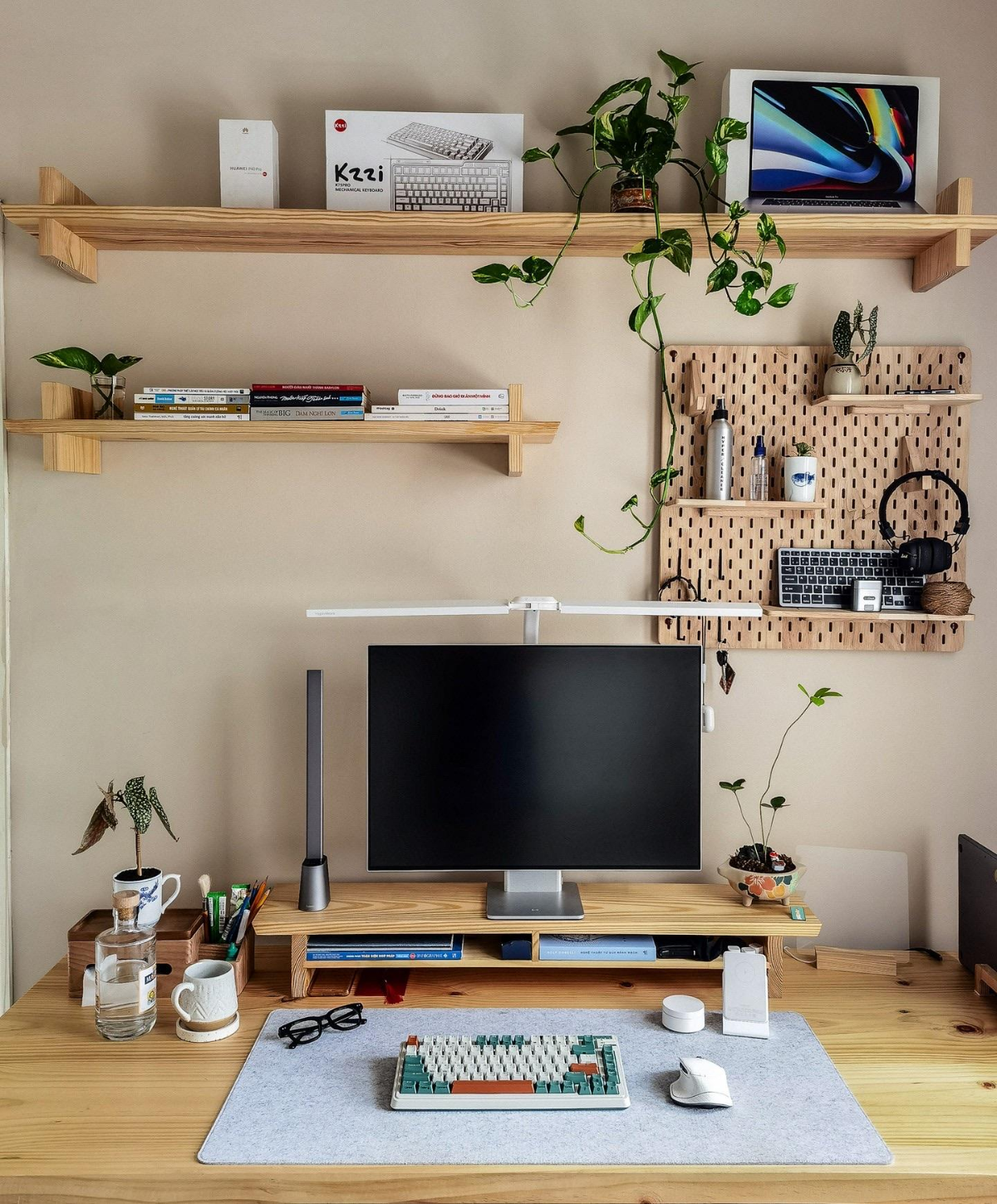 #рабочееместо  #desksetup | Сетка — социальная сеть от hh.ru