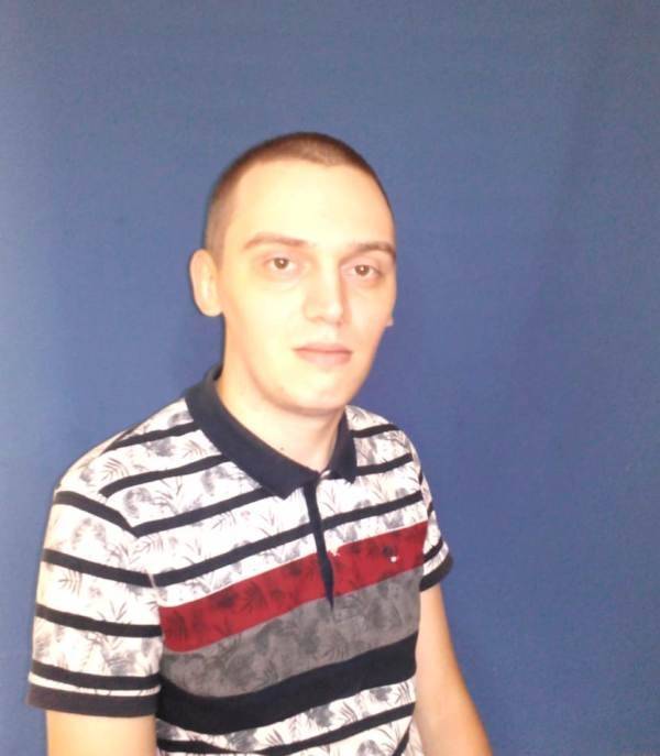 Андрей Теняков