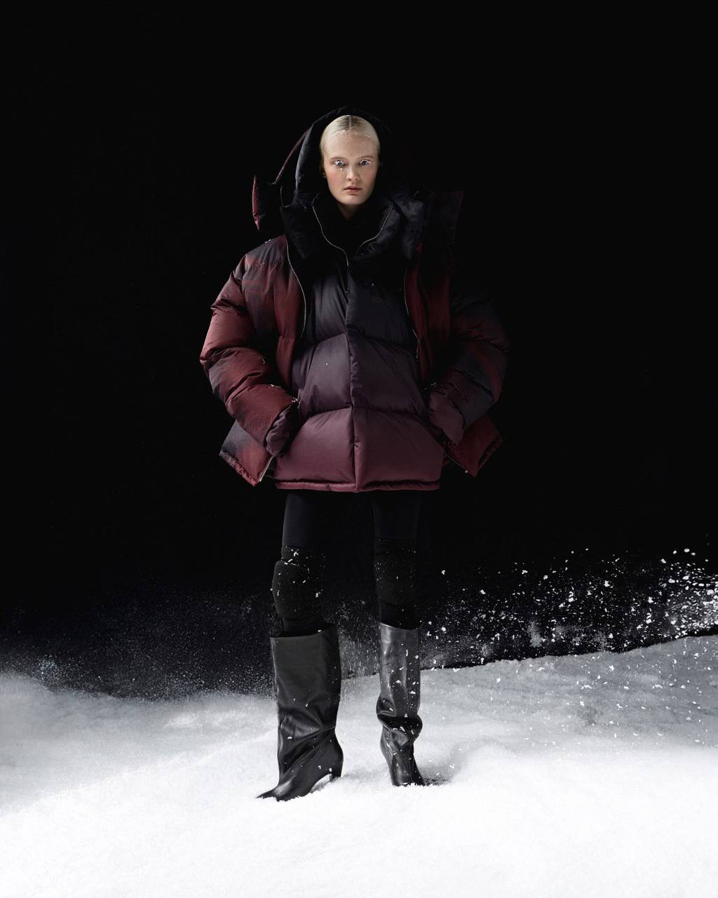 Пуховики PIMS и напитки FABLE! Ой, точнее наоборот 🔄 
Пример интересной коллаборации бренда одежды и всеми известной чайной | Сетка — социальная сеть от hh.ru