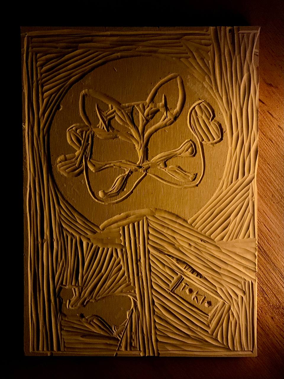 «Подлецу все к лицу!» Как говорится в пословице😁
Сейчас у меня в ВУЗе идет «проектная графика», очень полезный и прикольный предмет, который знакомит нас с печатью и наши ручки занимает | Сетка — социальная сеть от hh.ru