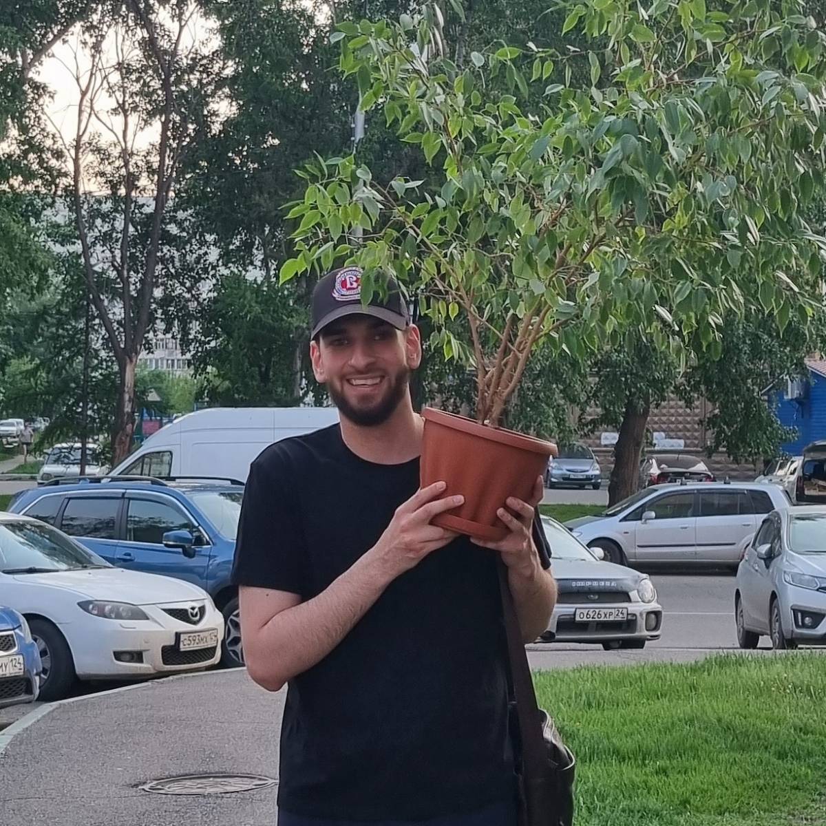 Василий Глухов