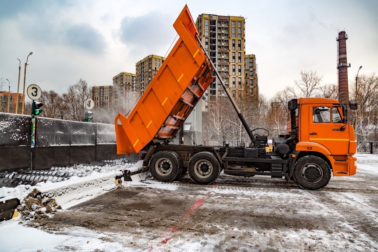❗️Снегосплавные пункты в круглосуточном режиме работают в столице
👷«Специалисты Комплекса городского хозяйства подготовили для работы в осенне-зимний период 51 стационарный снегосплавный пункт, их общ... | Сетка — социальная сеть от hh.ru