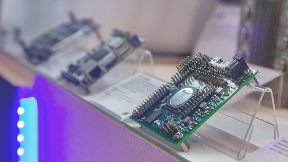 Три модуля АО НТЦ «Модуль» на базе микросхемы К1879ВМ8Я внесены в «Реестр российской промышленной продукции» (ПП РФ 719 от 17.07 | Сетка — социальная сеть от hh.ru