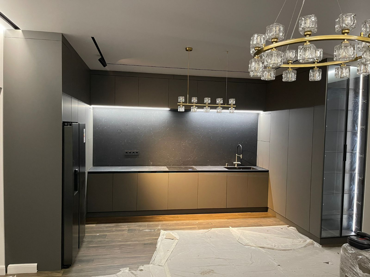 Современные кухонные гарнитуры радуют в любую погоду)
#кухня #мебель #мойдом #уютныйдом #красота
#интерьер | Сетка — социальная сеть от hh.ru