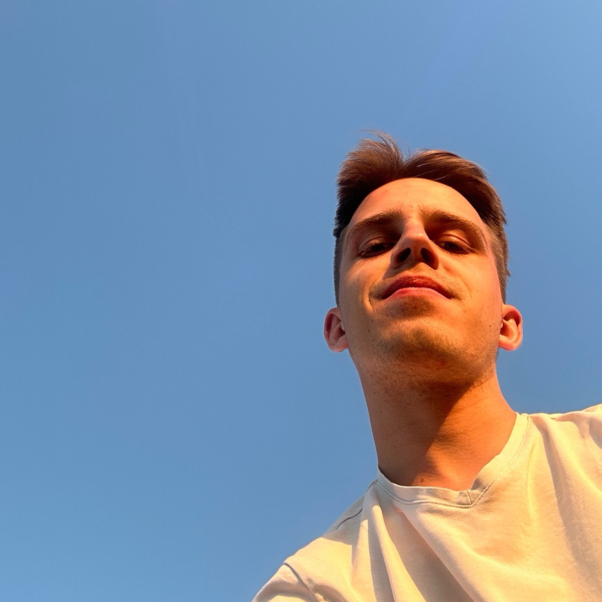 Vsevolod Nenarokomov | Сетка — социальная сеть от hh.ru