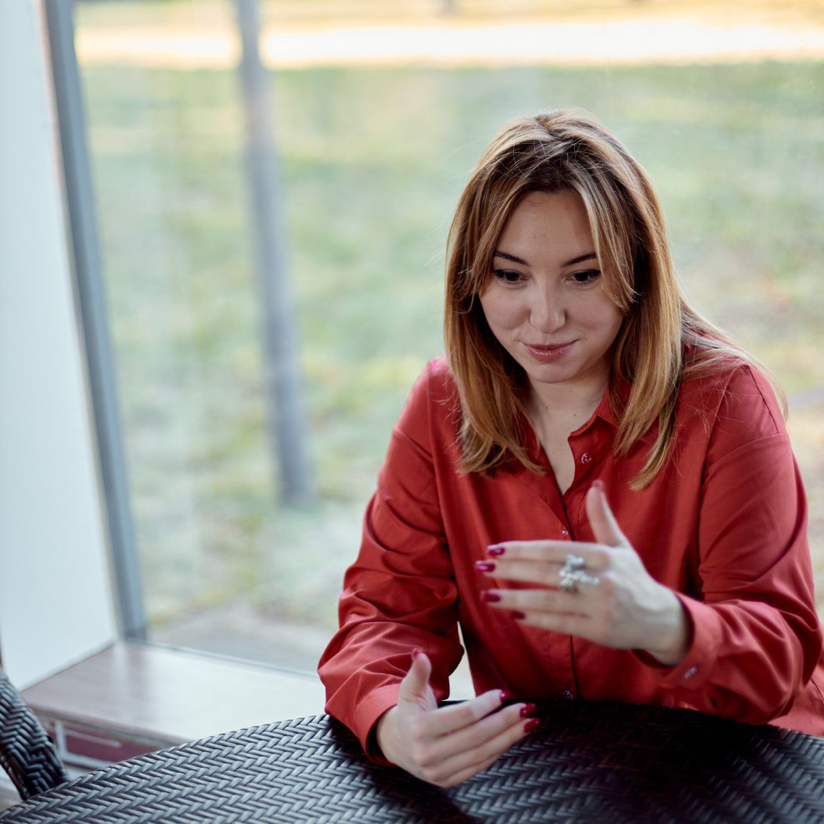 Почему мы сомневаемся в своих способностях?
Часто, люди, владеющие глубокими знаниями и навыками, склонны сомневаться в себе | Сетка — социальная сеть от hh.ru