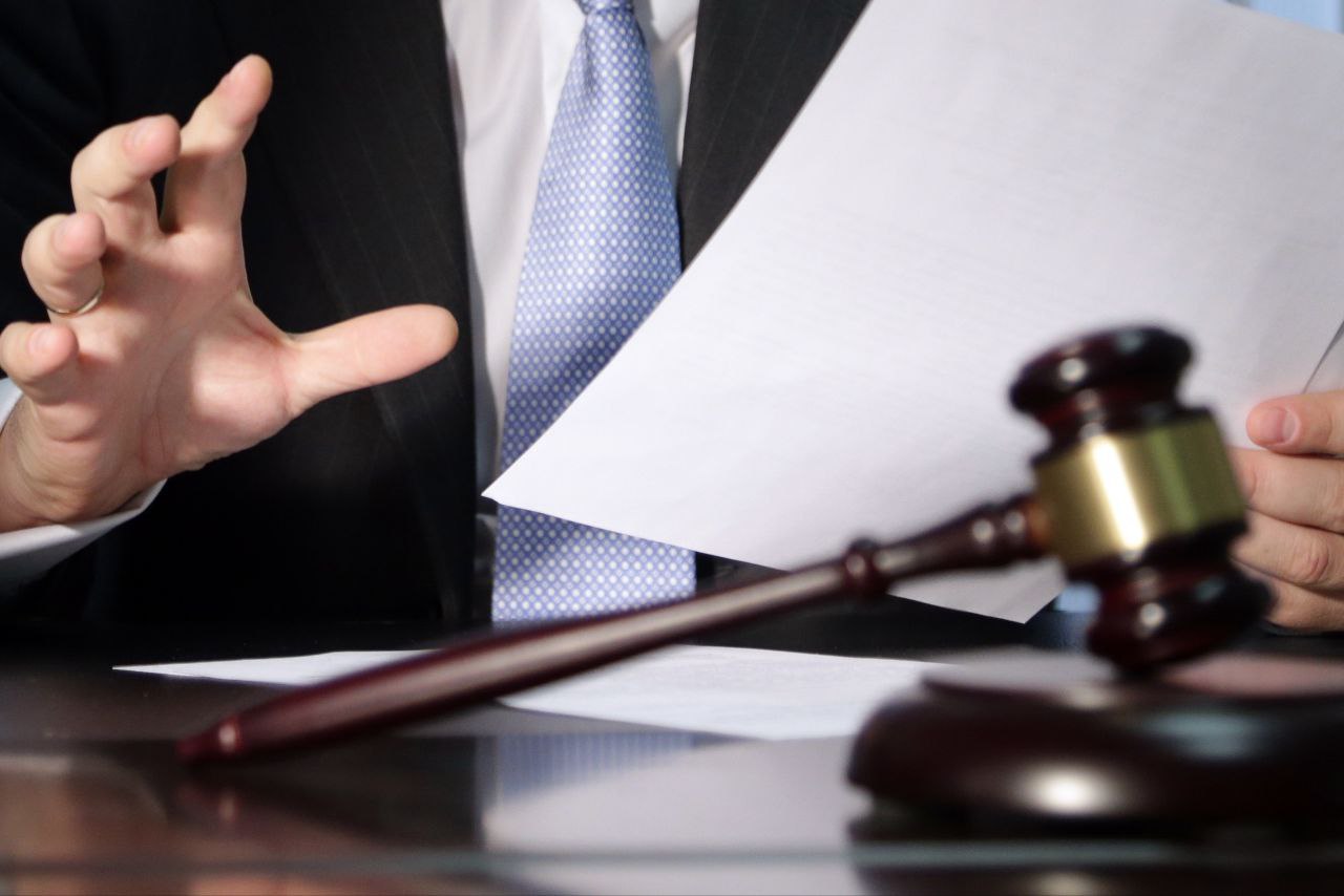 ХОТИТЕ НЕМНОГО ТРУДОВОГО ЗЛОУПОТРЕБЛЕНИЯ?
В трудовых спорах мне приходится участвовать как на стороне Ответчика, так и на стороне Истца | Сетка — социальная сеть от hh.ru