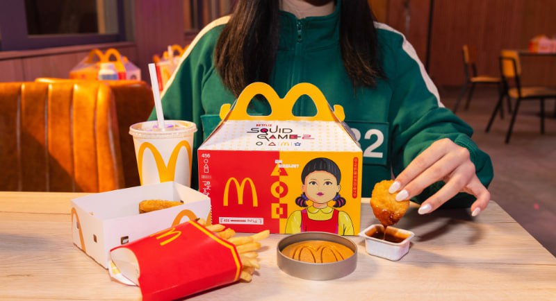 В преддверии выхода второго сезона «Игры в кальмара» McDonald’s Australia и Netflix впервые в мире запустили новое меню «Squid Game Meal» | Сетка — социальная сеть от hh.ru