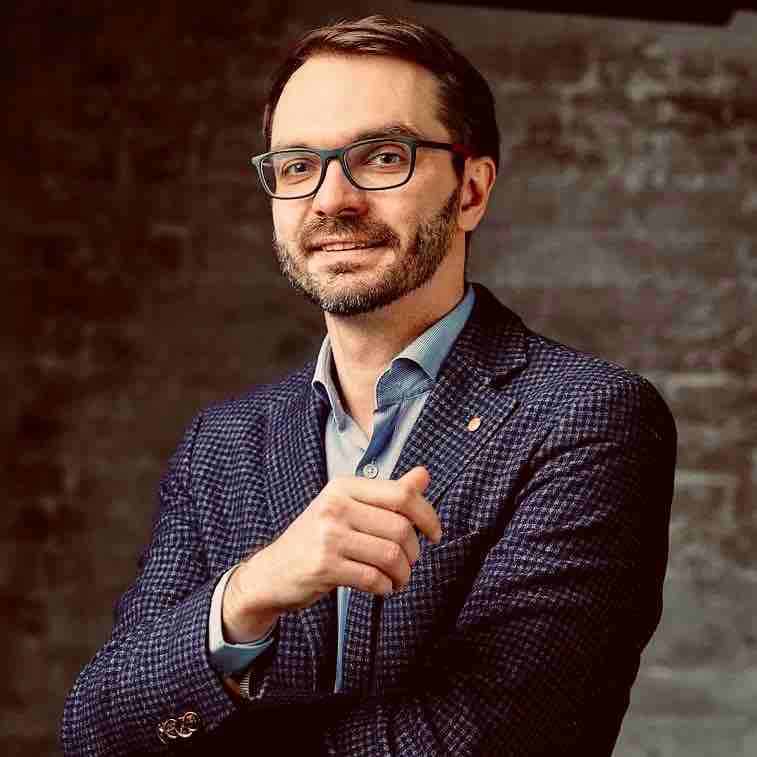 Евгений Козуев | Сетка — социальная сеть от hh.ru