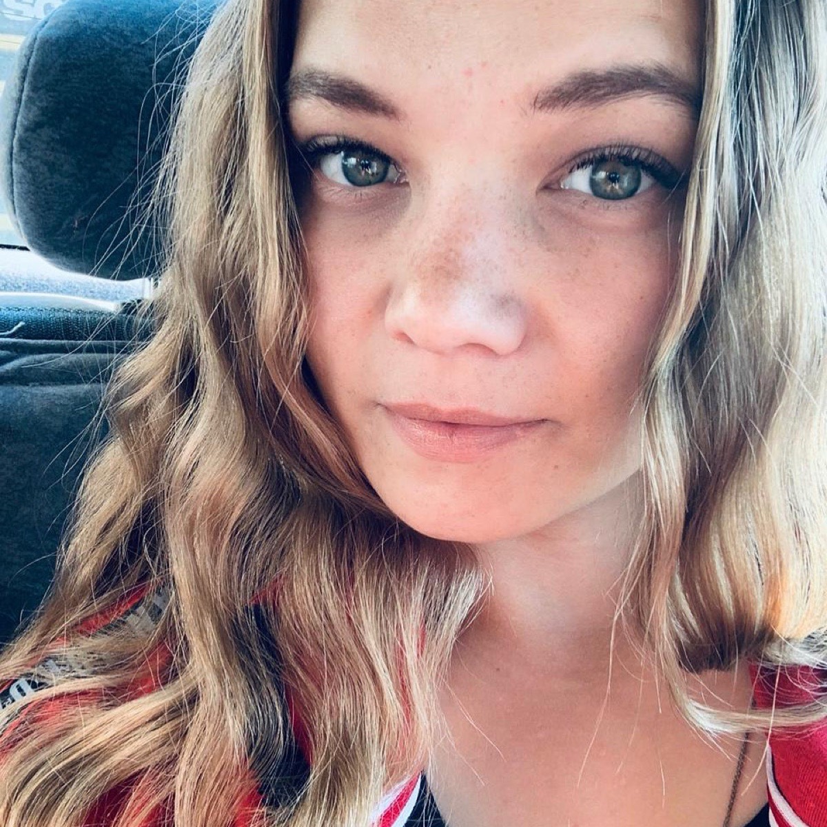 Elina Nikitina | Сетка — социальная сеть от hh.ru