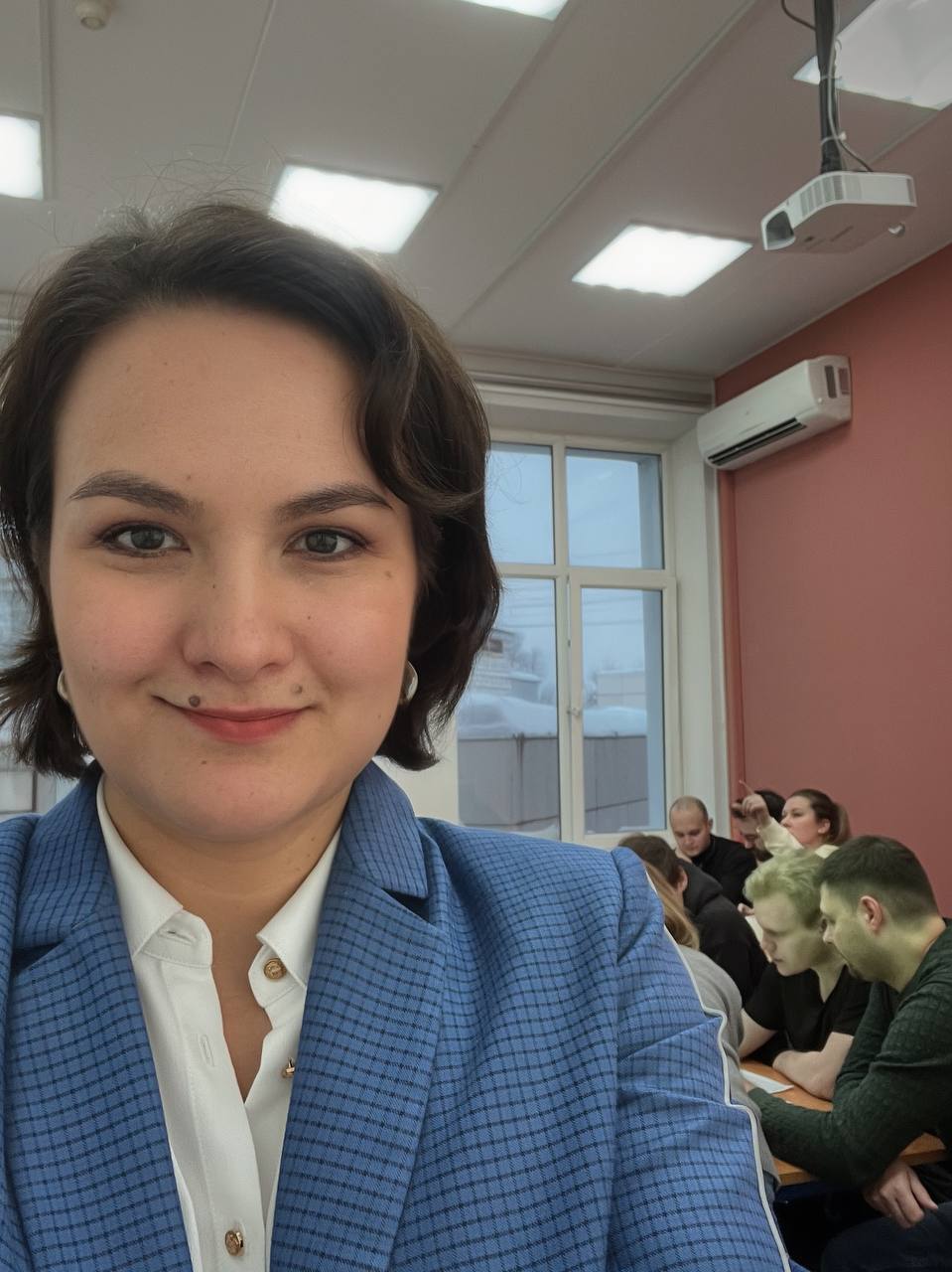 Начинаю подводит итоги года.
Я уже год не работаю в найме и полностью сконцентрировалась на консалтинге, обучении и своих проектах | Сетка — социальная сеть от hh.ru