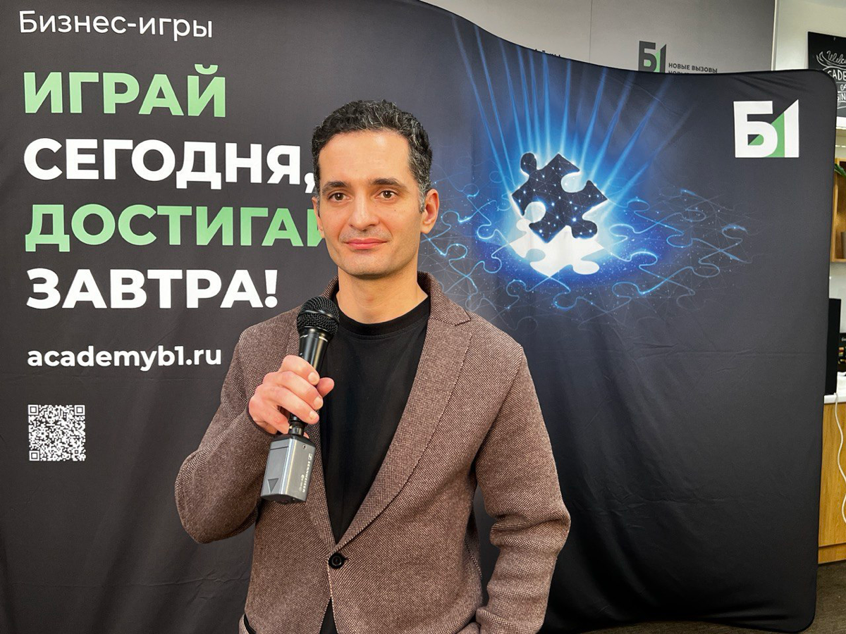 БУМАЖНАЯ ИМПЕРИЯ: УРОКИ ДЛЯ БИЗНЕСА
Вчера участвовал в бизнес-игре "Бумажная империя". Суть простая: ваша команда, как и конкуренты, делает оригами и продаёт их на бирже и рынке | Сетка — социальная сеть от hh.ru