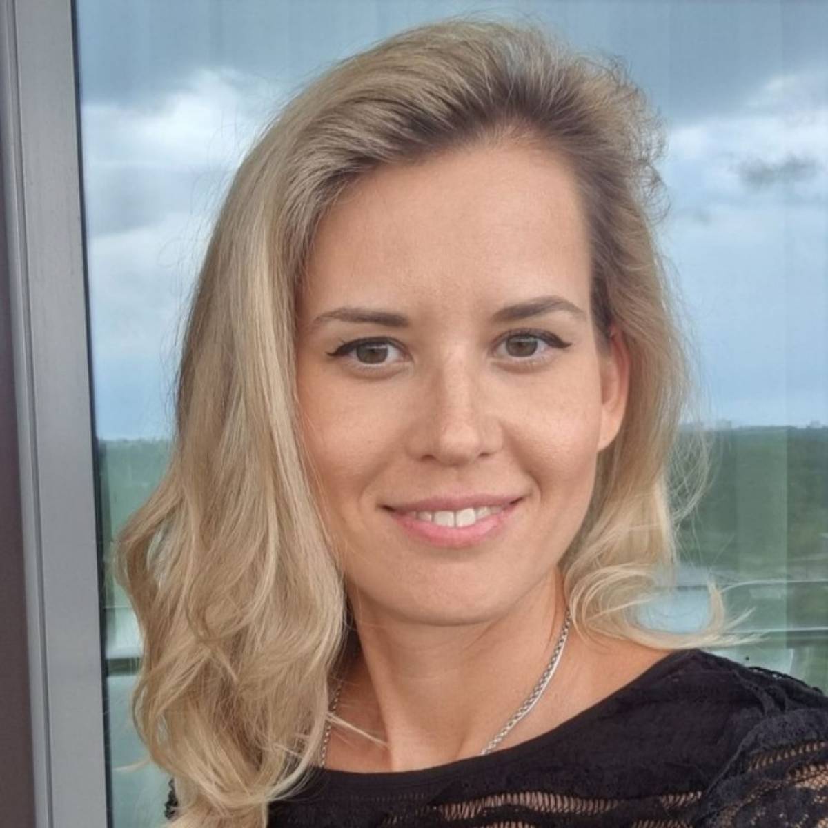 Элена Степаненко