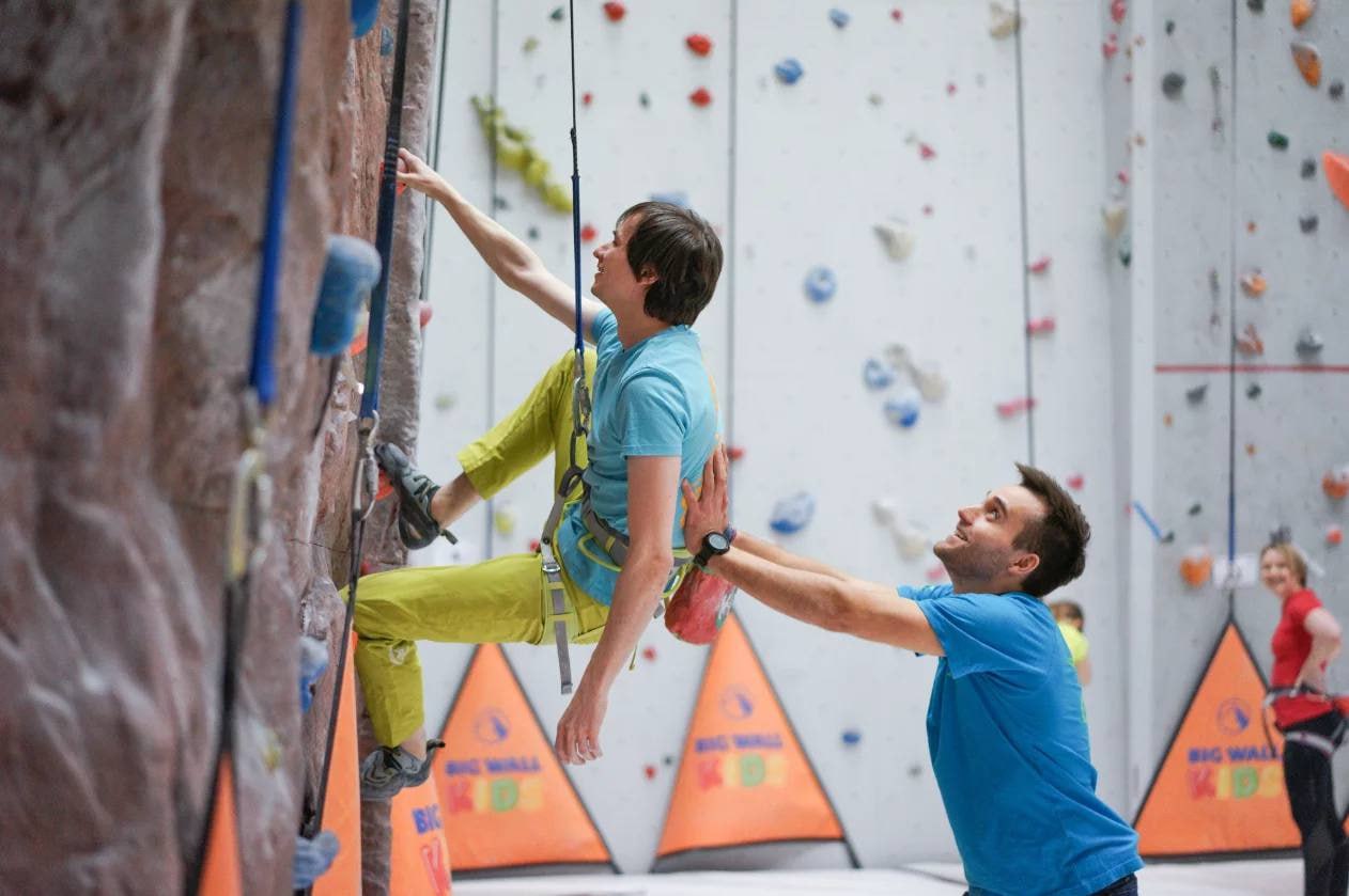 🧗🏼‍♂️Скалолазный фестиваль «Московский спорт» 2024
До 30 декабря
Пн-Пт 07:00-23:30
Сб-Вс 08:00-23:00
В мероприятии участвуют сотни спортсменов разных категорий, от новичков до профессионалов
Ежедневно... | Сетка — социальная сеть от hh.ru