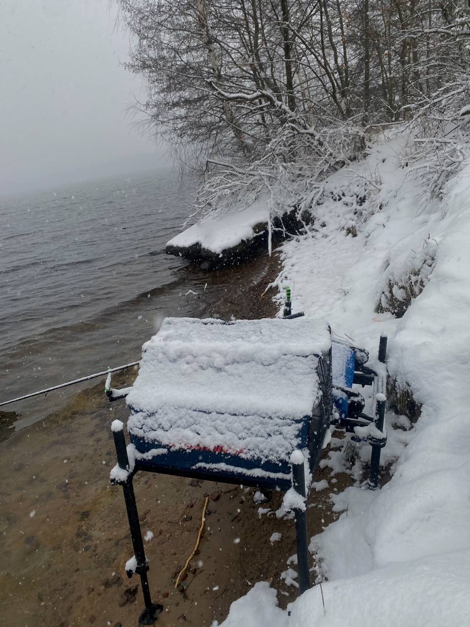 Приветствую, друзья Рыболовы ✌🏻
Побывал вновь на Десногорском Водохранилище, на том же месте, что и в прошлый раз! Только условия ловли были на много хуже: прохладный боковой ветер, очень много осадко... | Сетка — социальная сеть от hh.ru