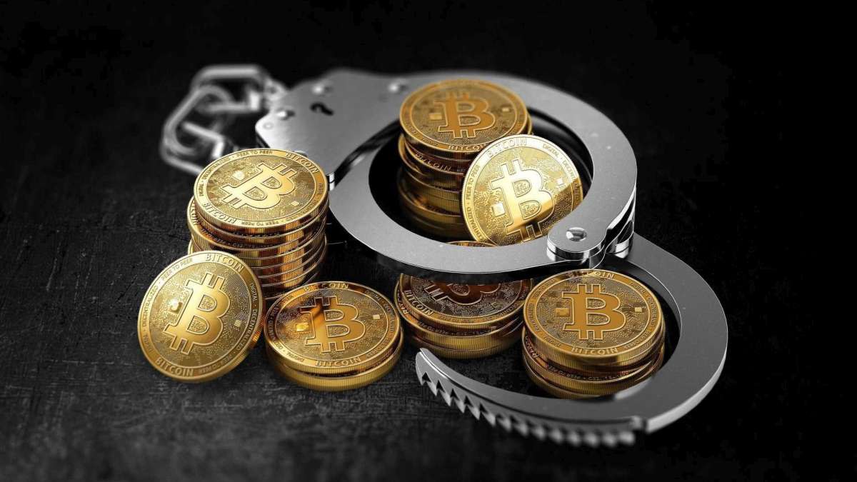 Российский суд продлил срок ареста блогеру Битмама | Сетка — социальная сеть от hh.ru