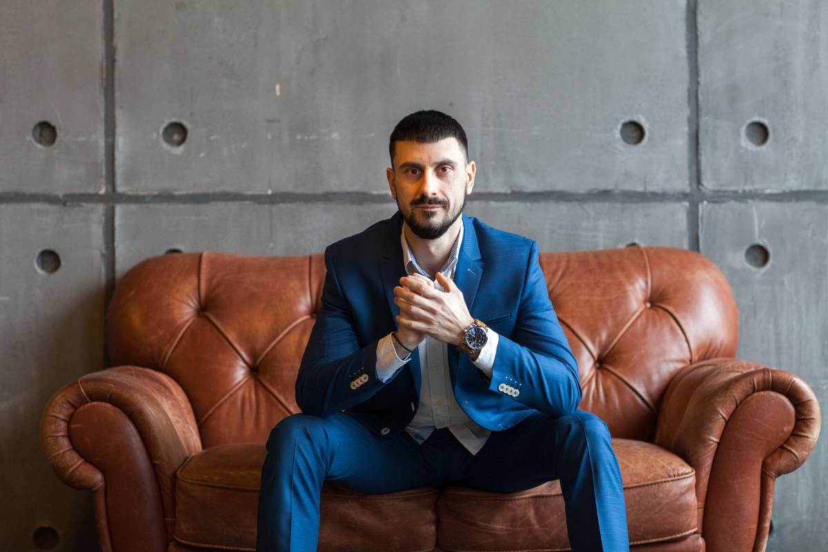 Александр Шилов