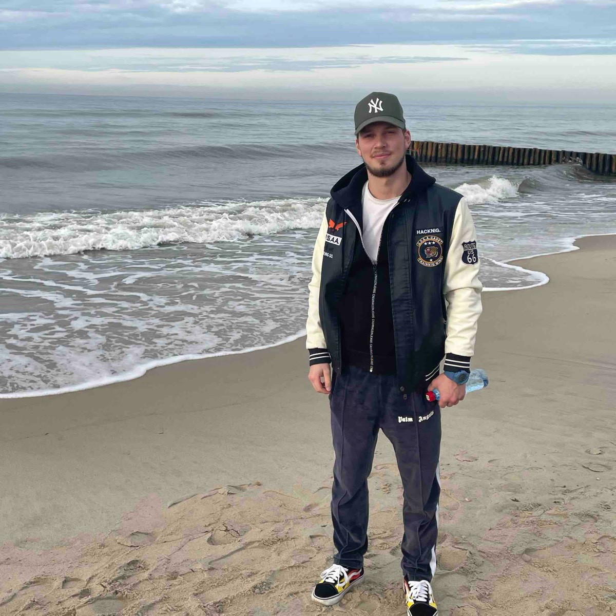 Дмитрий Жеребкин | Сетка — социальная сеть от hh.ru