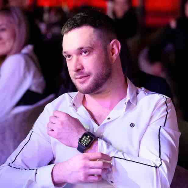 Владимир Попов