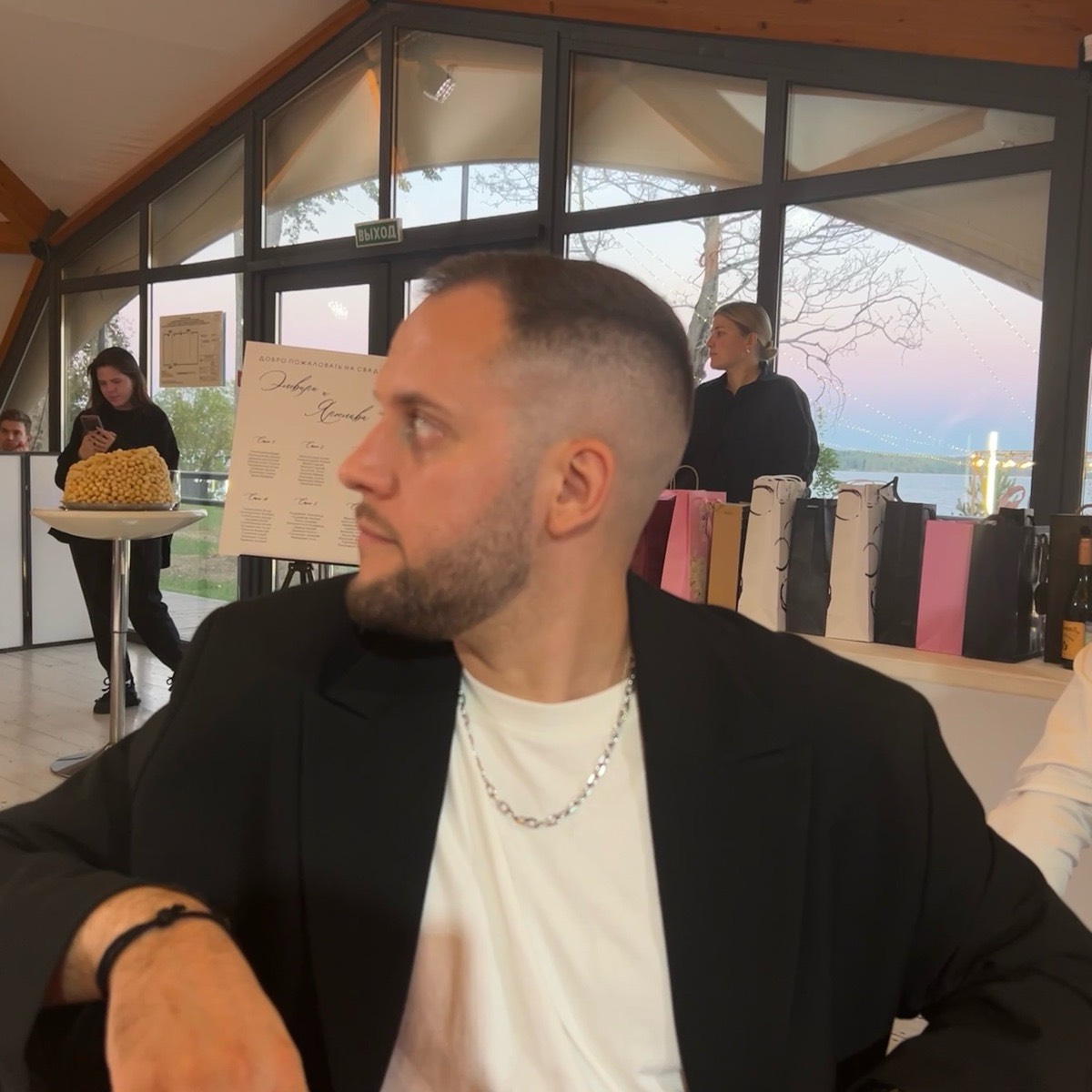 Игорь Леоненко