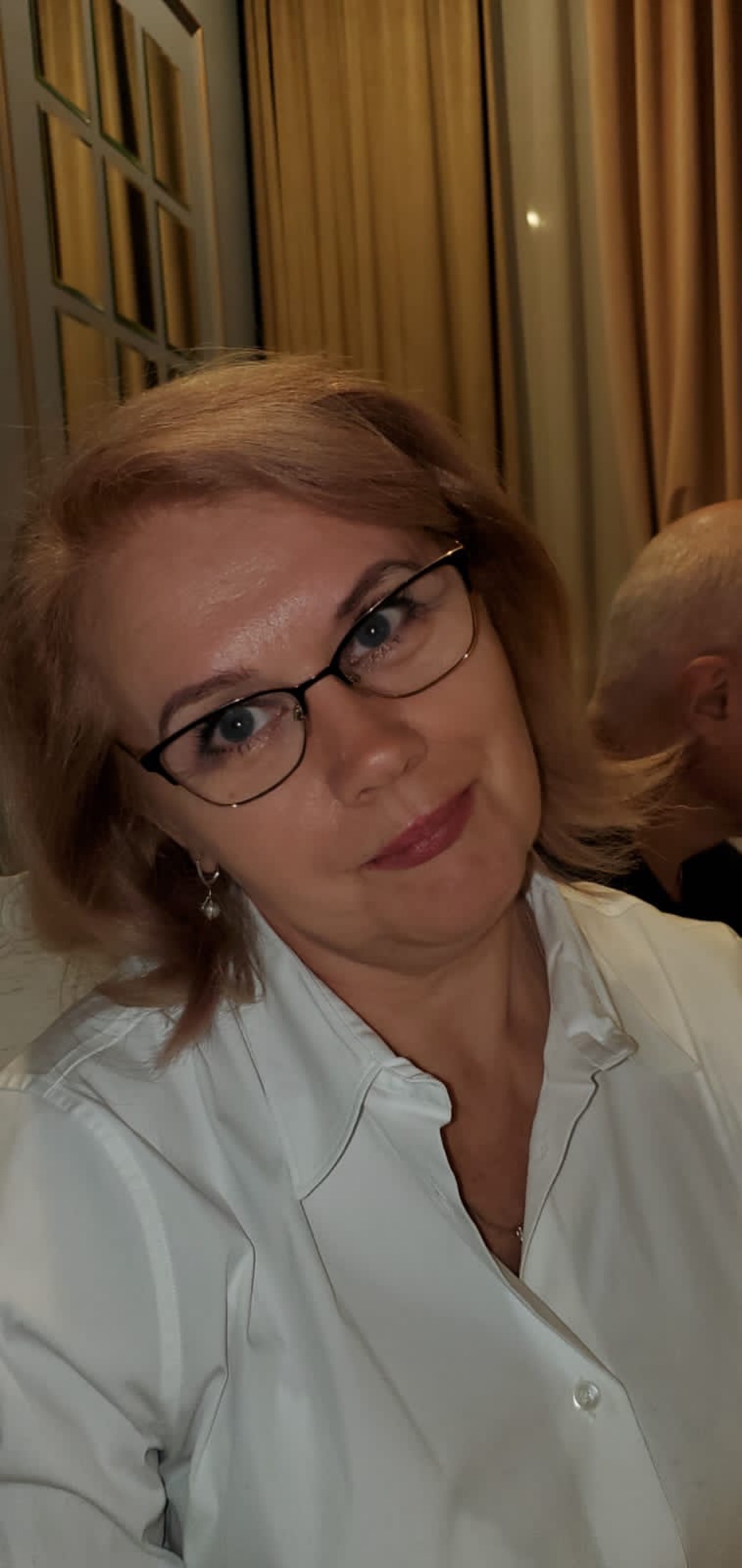 Елена Маркова
