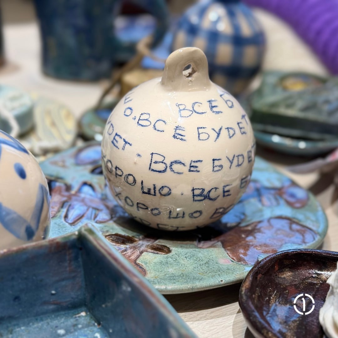 💙 Понедельник — отличный день, чтобы сделать добро
Предпраздничная пора — это не только приятная суета, выбор подарков и споры о том, «как празднуем в этом году» | Сетка — социальная сеть от hh.ru