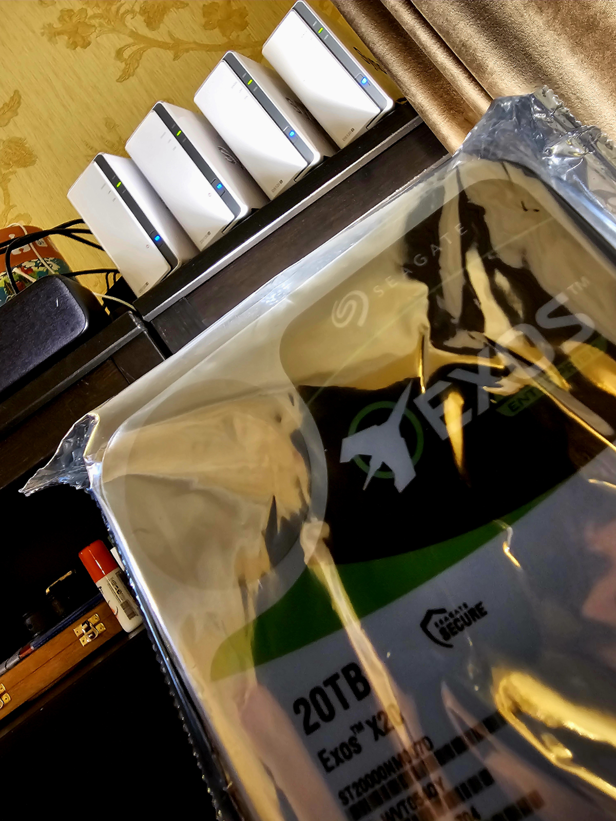 20 терабайт счастья! ⚡️
#20ТБ #Seagate #Exos #Ексос #НАС #NAS | Сетка — социальная сеть от hh.ru