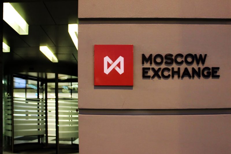 Мосбиржа предоставит доступ к торговле ЦФА в 2025 году | Сетка — социальная сеть от hh.ru